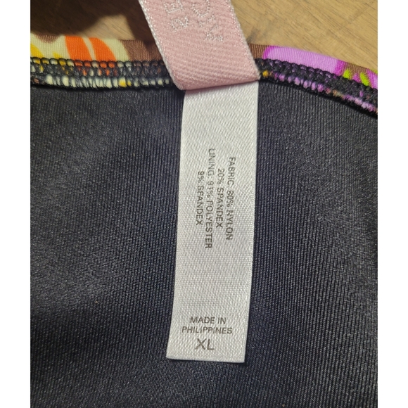 Victoria's Secret Purple and Gold Sleeveless Bustier Tank Top and Bottoms - Picture 7 of 11